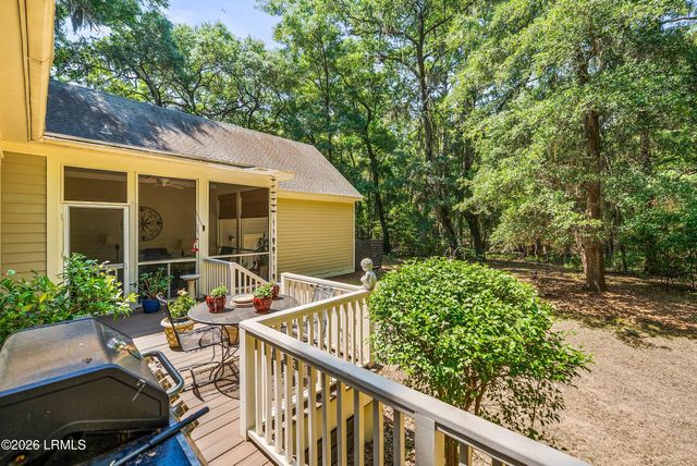 50 Woodland Ridge Circle, Beaufort, SC 29907