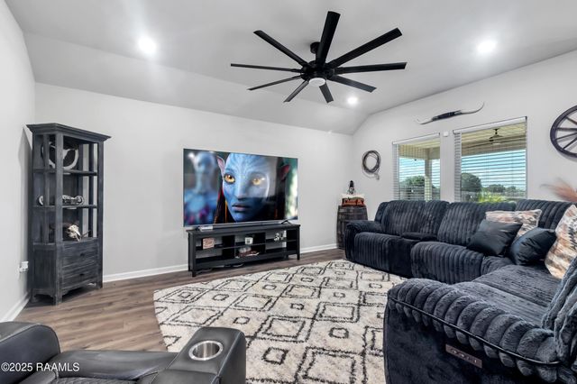 129 Emerald Star Lane, Lafayette, LA 70506