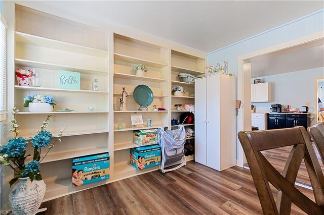 4309 East RD, Chesapeake, VA 23321