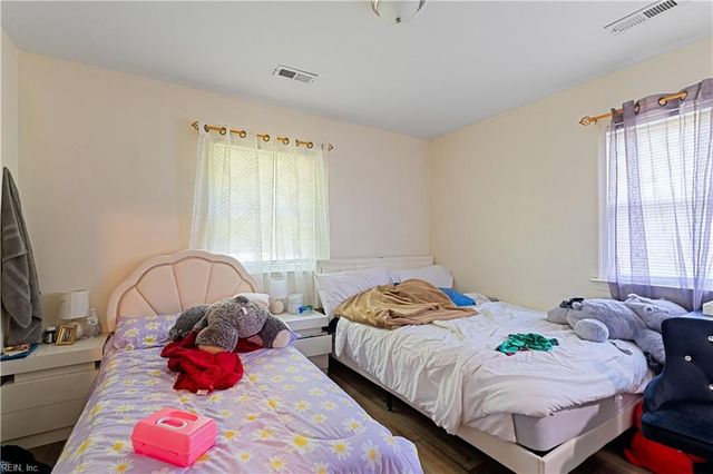 4309 East RD, Chesapeake, VA 23321
