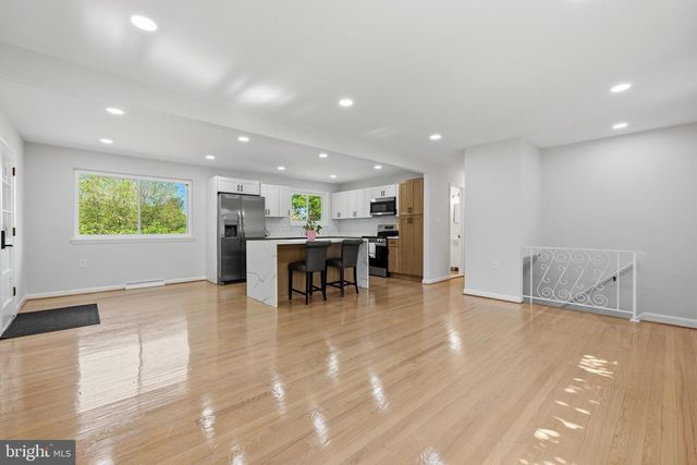6109 COLONIAL TER, Temple Hills, MD 20748