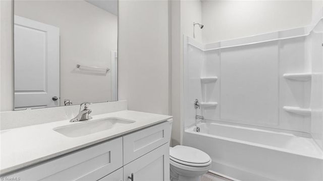 448 Falcon Lane, Winston-salem, NC 27295