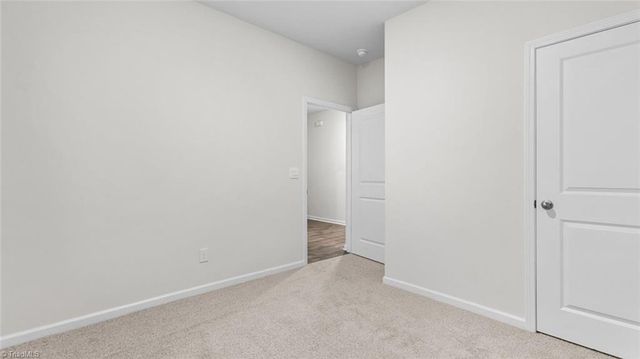 448 Falcon Lane, Winston-salem, NC 27295