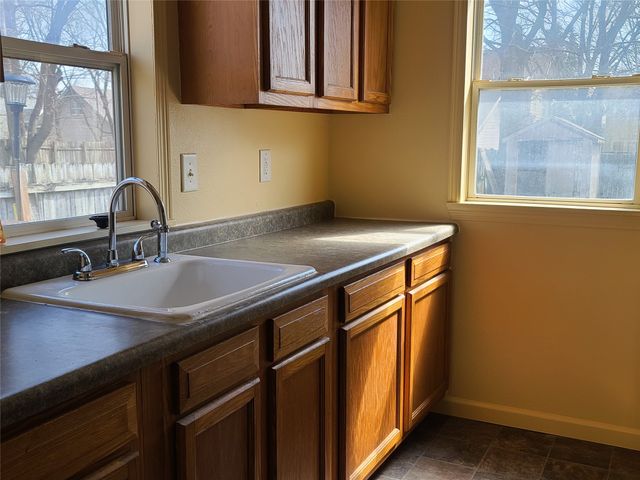 1130 Garden Avenue, Des Moines, IA 50313