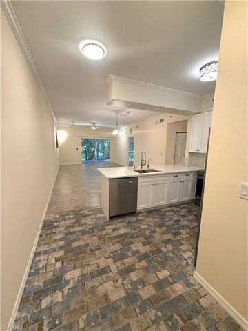 1089 Winding Pines CIR 106, Cape Coral, FL 33909