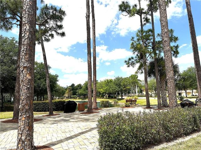 1089 Winding Pines CIR 106, Cape Coral, FL 33909