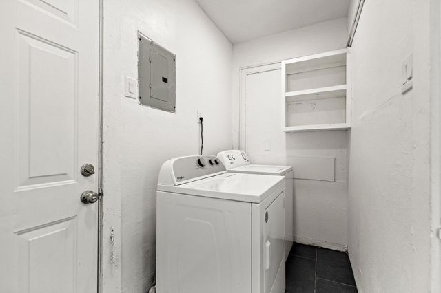 82 Vaughn Drive, Denison, TX 75020