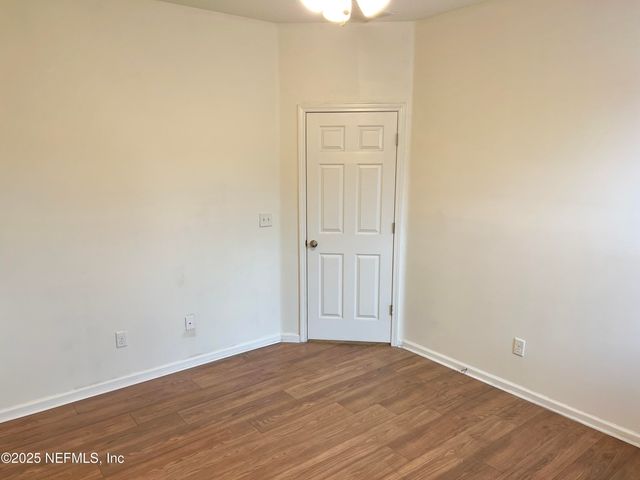 11823 CARSON LAKE Drive W, Jacksonville, FL 32221