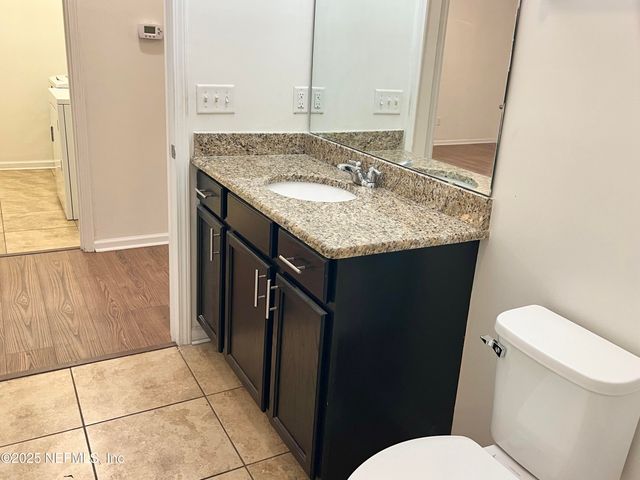 11823 CARSON LAKE Drive W, Jacksonville, FL 32221