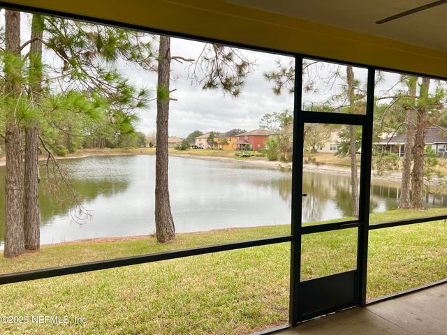 11823 CARSON LAKE Drive W, Jacksonville, FL 32221