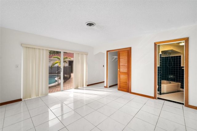 2741 NE 30th Street, Fort Lauderdale, FL 33306