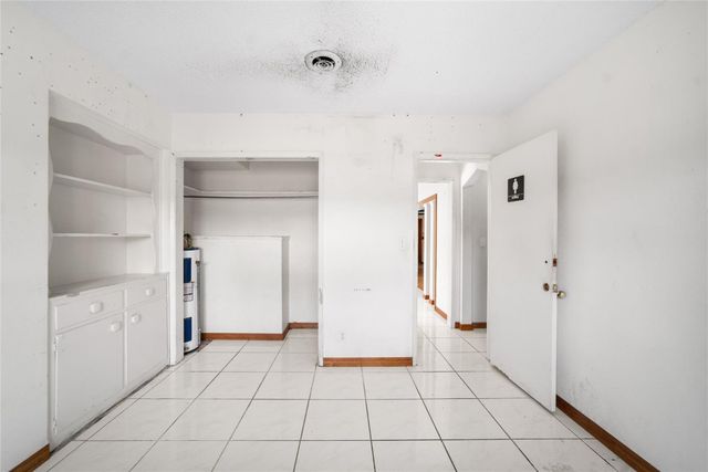 2741 NE 30th Street, Fort Lauderdale, FL 33306