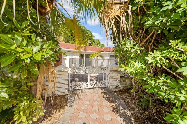 2741 NE 30th Street, Fort Lauderdale, FL 33306