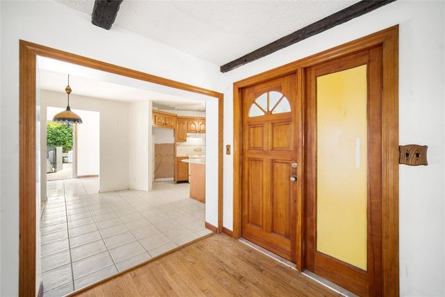 2741 NE 30th Street, Fort Lauderdale, FL 33306