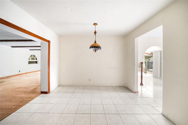 2741 NE 30th Street, Fort Lauderdale, FL 33306