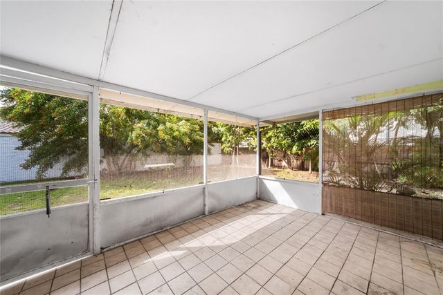 2741 NE 30th Street, Fort Lauderdale, FL 33306