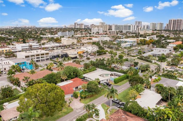 2741 NE 30th Street, Fort Lauderdale, FL 33306