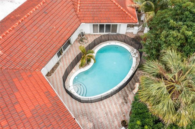 2741 NE 30th Street, Fort Lauderdale, FL 33306