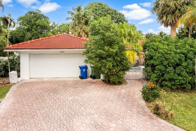 2741 NE 30th Street, Fort Lauderdale, FL 33306