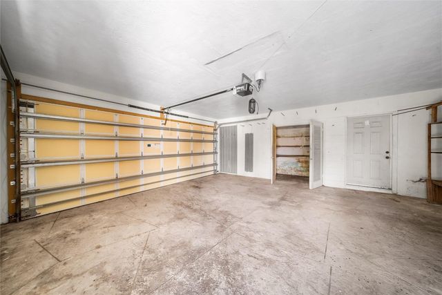 2741 NE 30th Street, Fort Lauderdale, FL 33306