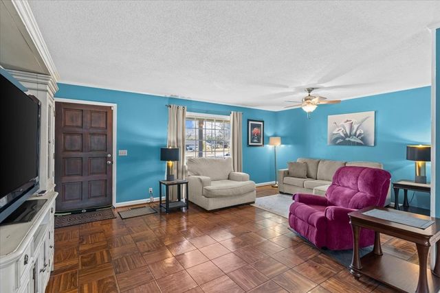 1003 Camelot Court, Dothan, AL 36303