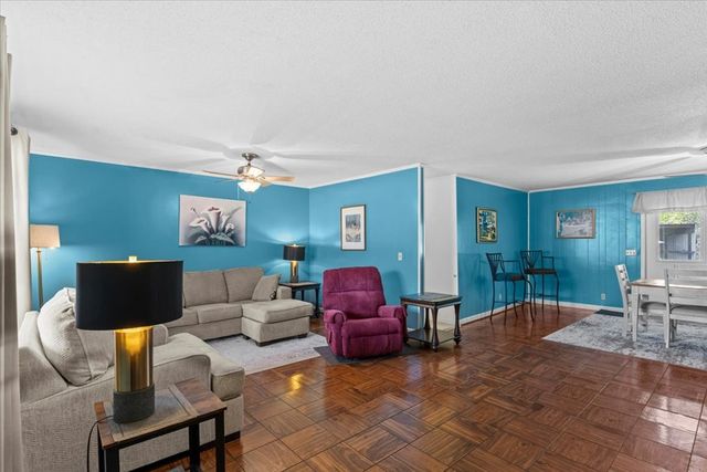 1003 Camelot Court, Dothan, AL 36303