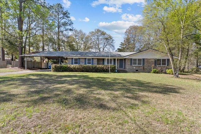 1003 Camelot Court, Dothan, AL 36303