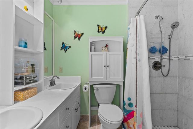 1003 Camelot Court, Dothan, AL 36303