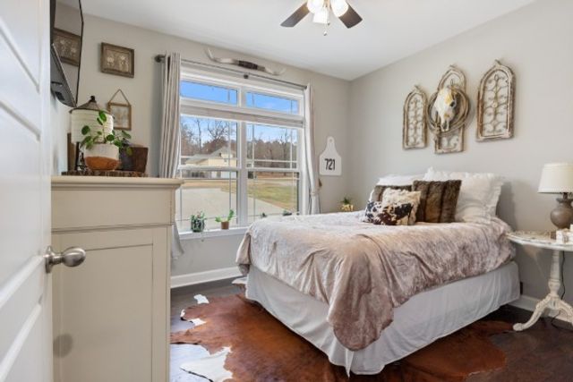 1521 Liberty Rd, Charlotte, TN 37036