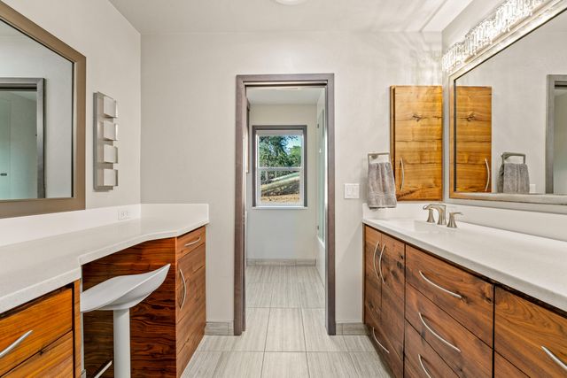 182 Wards Creek Road, Rogue River, OR 97537