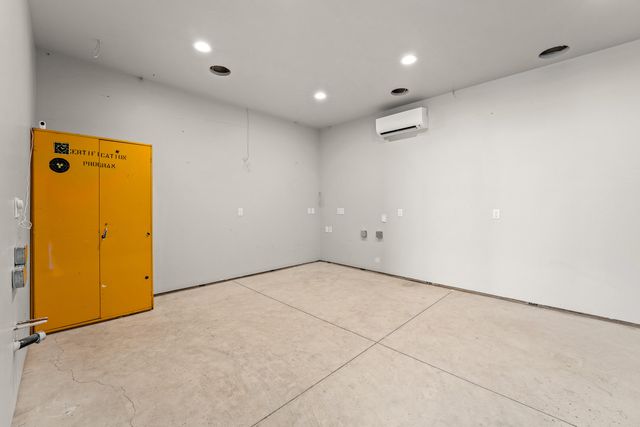 182 Wards Creek Road, Rogue River, OR 97537