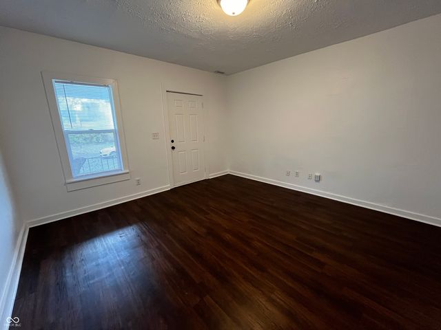 2610 E North Street, Indianapolis, IN 46201