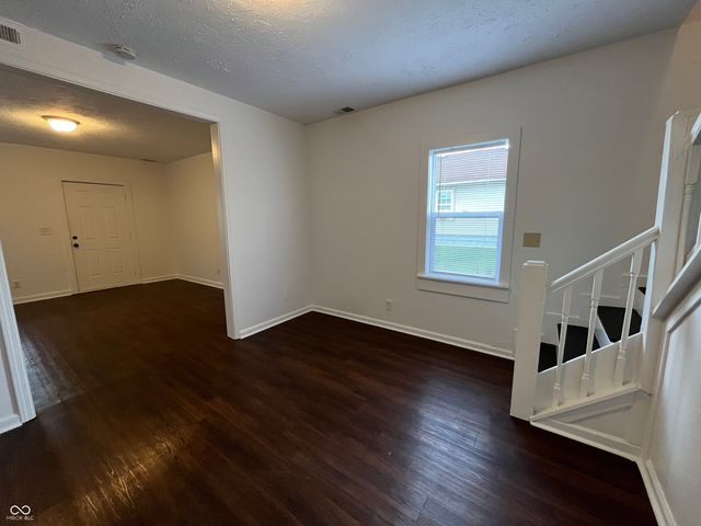 2610 E North Street, Indianapolis, IN 46201