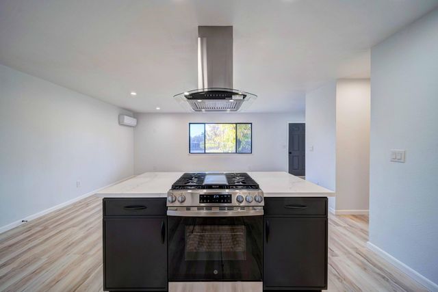 1611 2nd Street, Anderson, CA 96007