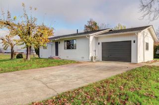 1611 2nd Street, Anderson, CA 96007