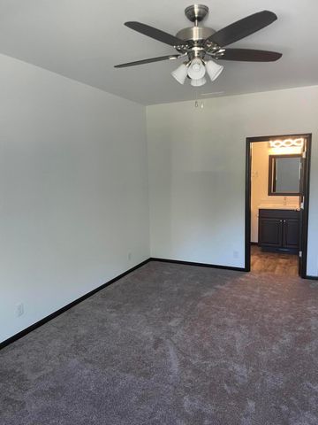 140-142 N Jackson Boulevard, Chesterton, IN 46304