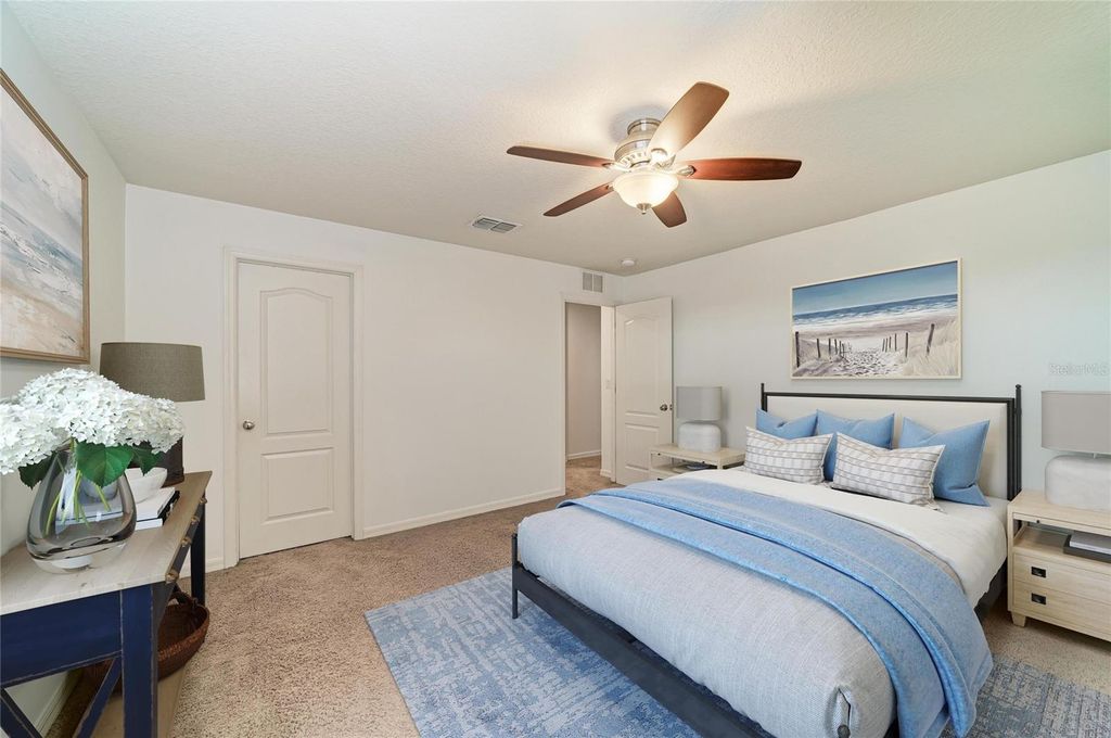 Image 38 of property listing at 10223 57TH COURT E, Parrish, FL 34219