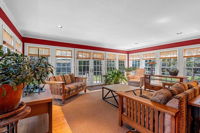 938 HICKORY AVENUE, De Pere, WI 54115