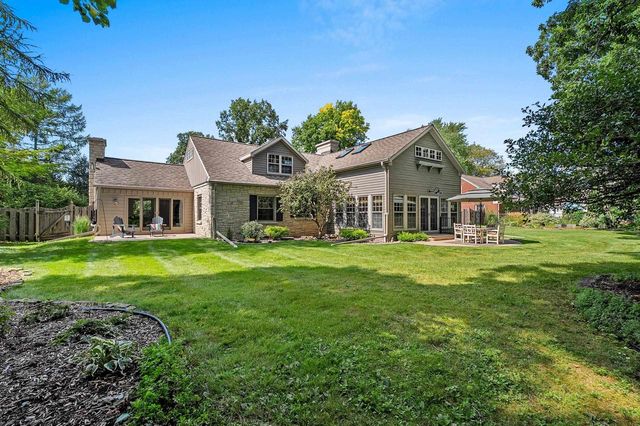 938 HICKORY AVENUE, De Pere, WI 54115