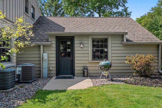 938 HICKORY AVENUE, De Pere, WI 54115