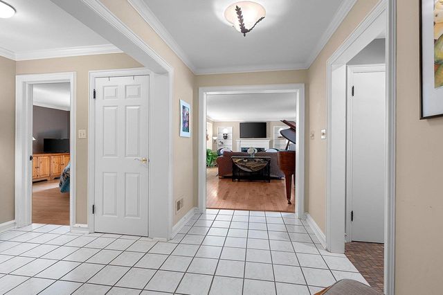 938 HICKORY AVENUE, De Pere, WI 54115