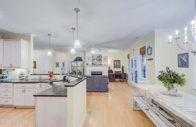 102 Plantation Drive, Swansboro, NC 28584