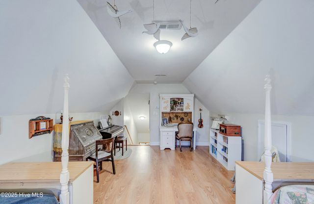 102 Plantation Drive, Swansboro, NC 28584