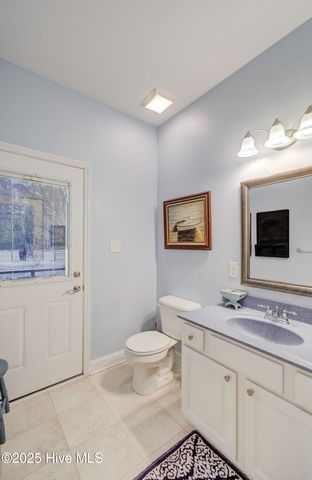 102 Plantation Drive, Swansboro, NC 28584