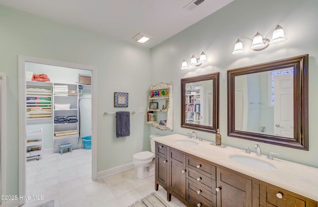 102 Plantation Drive, Swansboro, NC 28584