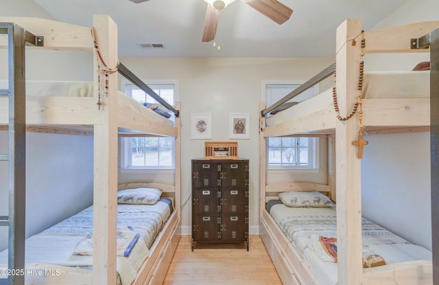 102 Plantation Drive, Swansboro, NC 28584