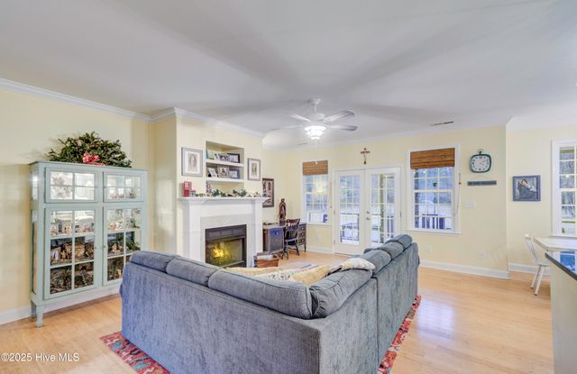 102 Plantation Drive, Swansboro, NC 28584