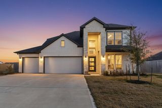 11802 Champions Forest Drive, Mont Belvieu, TX 77535