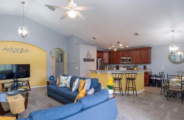 4802 CUMBRIAN LAKES DRIVE, Kissimmee, FL 34746