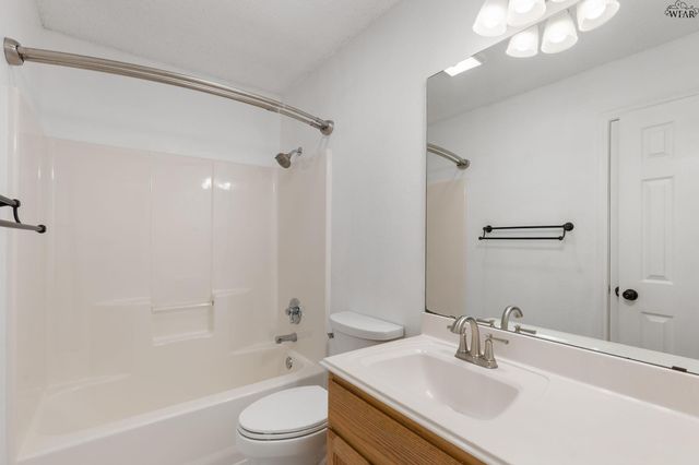 26 CHEROKEE TRAIL, Iowa Park, TX 76367